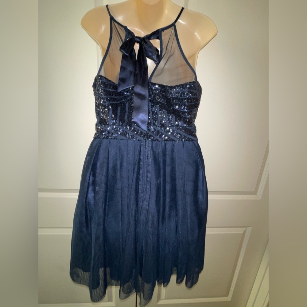 B Darlin Junior's Sequin t strap party holiday dress 11/12 Navy Blue - Picture 7 of 11